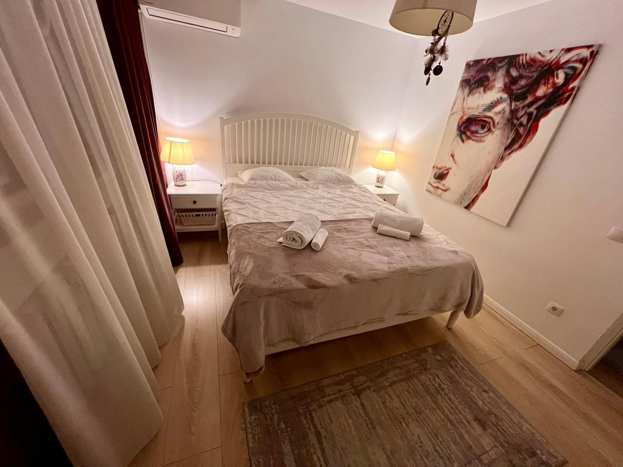 Modern & Cozy 2 Rooms Apartment Bukarest Exteriör bild